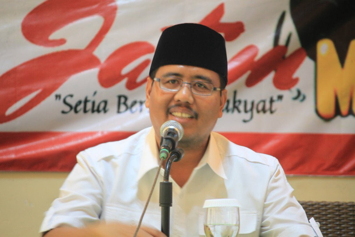 Perspektif Anwar Sadad: Memimpin Di Saat Badai Krisis