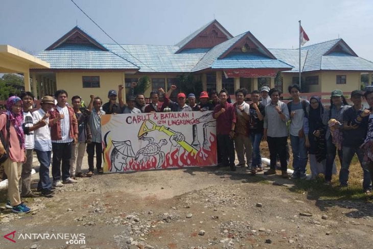 PLTU Teluk Sepang Dianggap Rusak Lingkungan