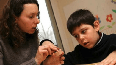 Kenali Ciri-Ciri Anak Autis Sejak Dini