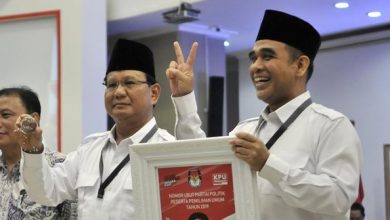 Sekjen Gerindra Desak Pemerintah Beri Jaminan Kesehatan, Sosial, Dan Ekonomi Bagi Tenaga Medis Dan Masyarakat Terkait Covid-19