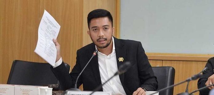 Hari Ini, Panlih Wagub DKI Kirim Surat Ke Presiden Soal Pelantikan Ariza