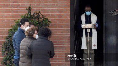 Pemakaman 'Drive-Thru' untuk Jenazah Korban Corona