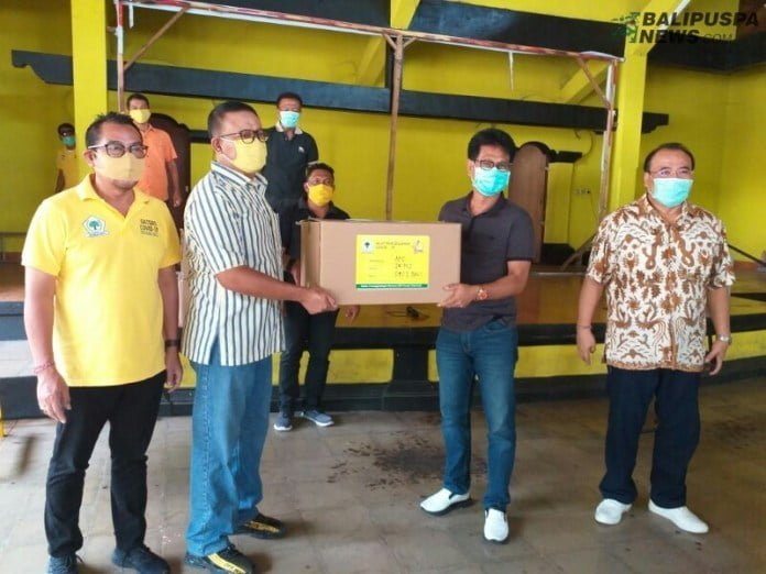 Nyoman Instruksikan Anggota DPRD Fraksi Golkar Se-Bali Agar Sisihkan Gaji 75% Untuk Corona