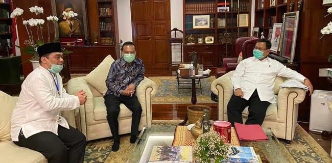 Prabowo Kasih Wejangan Ke Ariza Seusai Dilantik Presiden