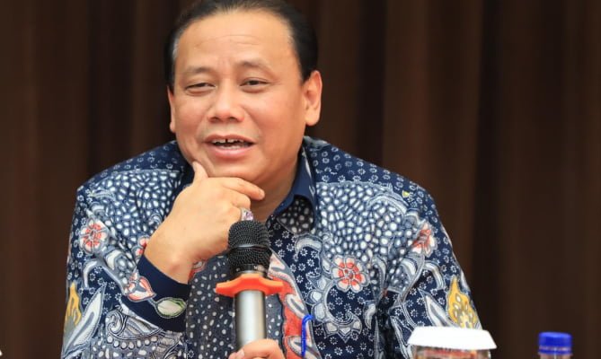 Bawaslu Imbau Kepala Daerah Jangan Politisasi Bansos Covid-19