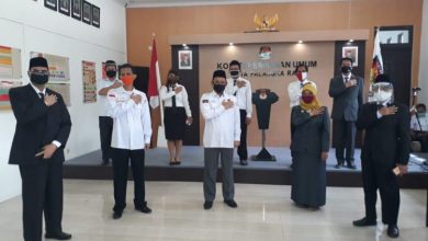 Tahapan Pilkada Kembali Dibuka, KPU PLK Lantik Anggota PPS