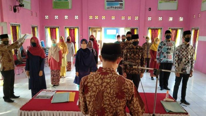 KPU Sarolangun Lantik Anggota PPS, Satu Orang Berhalangan Hadir