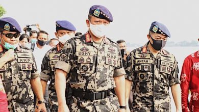 Perkuat Keamanan Laut, Edhy Prabowo Akan Borong 200 Senjata SS2 Buatan Pindad