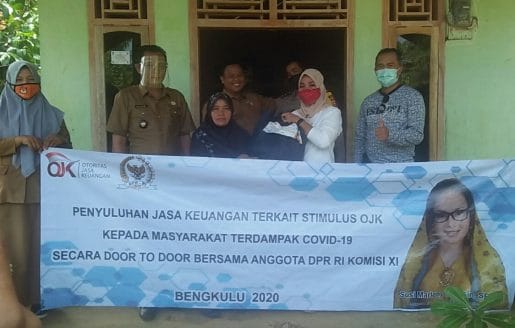 Peringati HUT RI Ke-75, Gerindra Bagi-Bagi Paket Sembako Ke Masyarakat