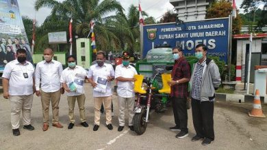 Gerindra Samarinda Berikan Puluhan APD Dan Satu Unit Motor Penyemprot Disinfektan