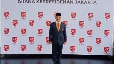 Sekjen Gerindra Dapat Penghargaan, Kader Beri Apresiasi