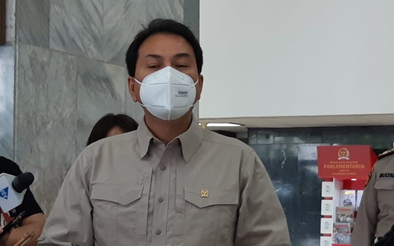 DPR Jamin Tak Ada Pasal Selundupan Di Dalam UU Ciptaker