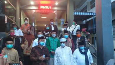 Diduga Membangun Narasi Kebohongan, Sekretaris Umum FPI Resmi Dilaporkan Ke Polda Metro Jaya