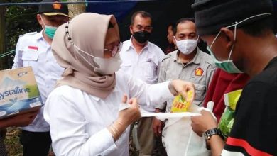 Gerindra Sulbar Salurkan Bantuan Logistik