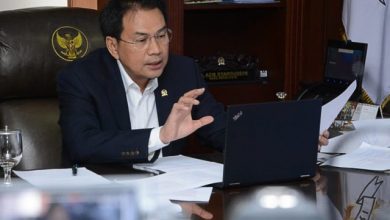 DPR Minta Perusahaan Bayar THR Sesuai Aturan Kemenaker