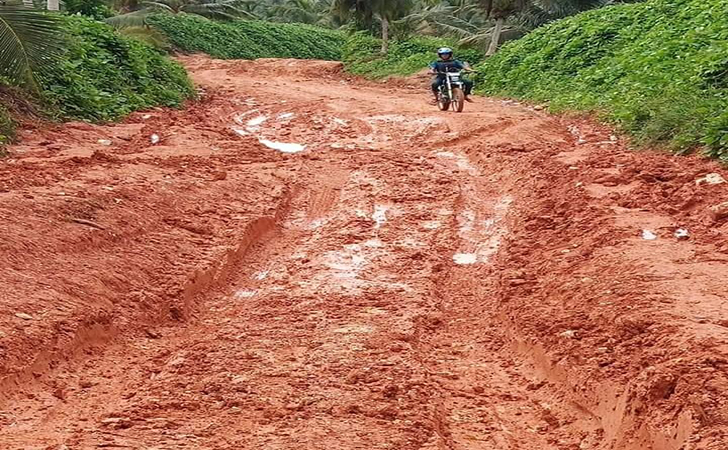 Fraksi Gerindra Desak Pemkab Kuansing Perbaiki Jalan Pucuk Rantau