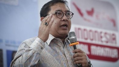 Fadli Zon Soroti Pernyataan Luhut Terkait TKA China Masuk ke Indonesia