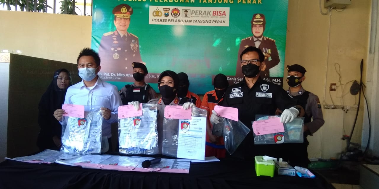 Polres Pelabuhan Tanjung Perak Amankan 2 Tersangka Pemalsuan Surat GeNose C-19 Report