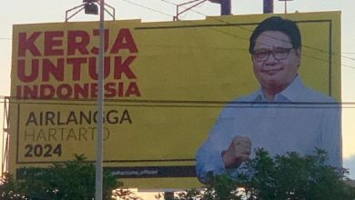 Deden Nasihin Sebut Baliho Airlangga Bukti Kader Solid dan Satu Suara