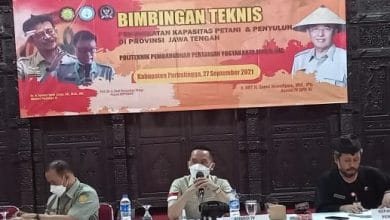 Dongkrak Hasil Panen, Darori Gelar Bimtek dan Tanam Benih Padi VUB Inpari 32