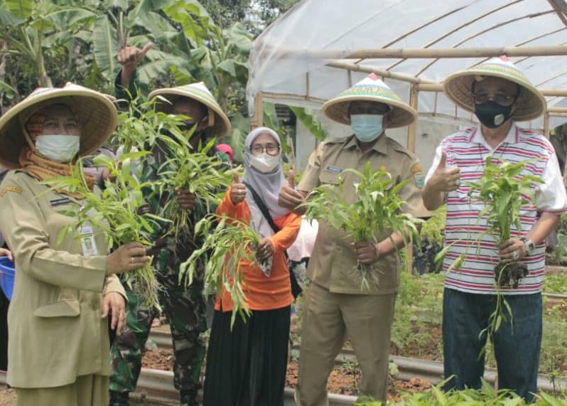 Darori Kunjungi P2L Jati Luhur Kebumen, Warga: Terima Kasih Pak