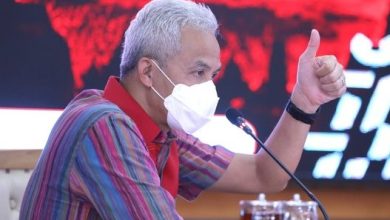 Celetuk Ganjar Terkait ‘Barisan Celeng’: Kita Banteng Bro