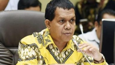 Nakes Terima Dobel Transfer, Pimpinan Komisi IX DPR Minta Diselesaikan Secara Baik