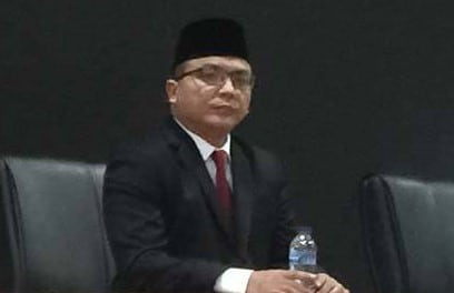 Denny Indrayana Sebut Keputusan MK Soal UU Ciptaker Ambigu