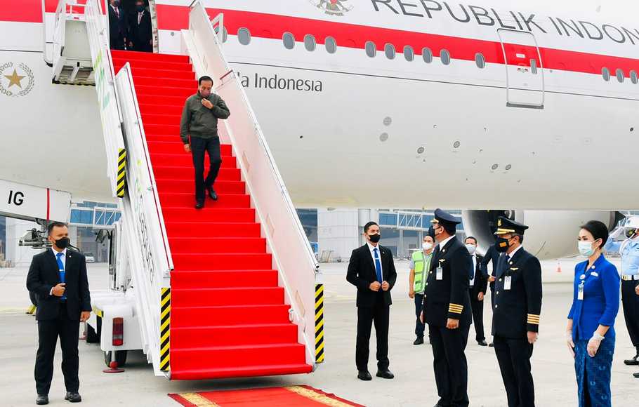 Presiden Jokowi Langsung Jalani Karantina Usai Kunker ke Luar Negeri