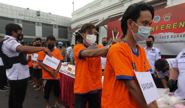 Polrestabes Surabaya Berhasil Bongkar Sindikat Peredaran Narkoba