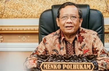 Mahfud Minta Jajaran Kemenko Polhukam Tingkatkan Stabilitas Politik