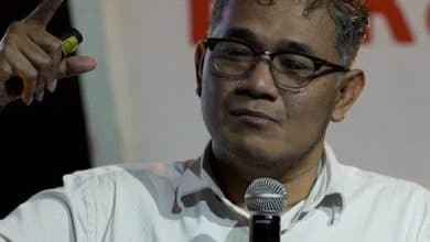 Budiman Sudjatmiko Tantang Hidayat Nur Wahid Debat Terbuka