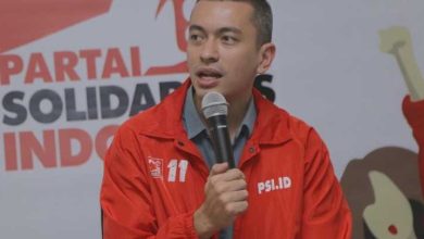 PSI Kritisi Kebijakan Menhan Prabowo: Musuh Kita Virus, Butuh Obat dan Vaksin