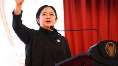 Puan Minta Kemenaker Tinjau Ulang Tata Cara Pencairan JHT