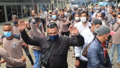 Buruh Bentrok dengan Massa Tak Dikenal, Polrestabes Surabaya Tetapkan 8 Tersangka