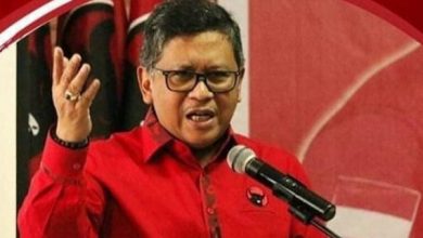 Hasto Pertanyakan Kapasitas Luhut Bicara Penundaan Pemilu 2024