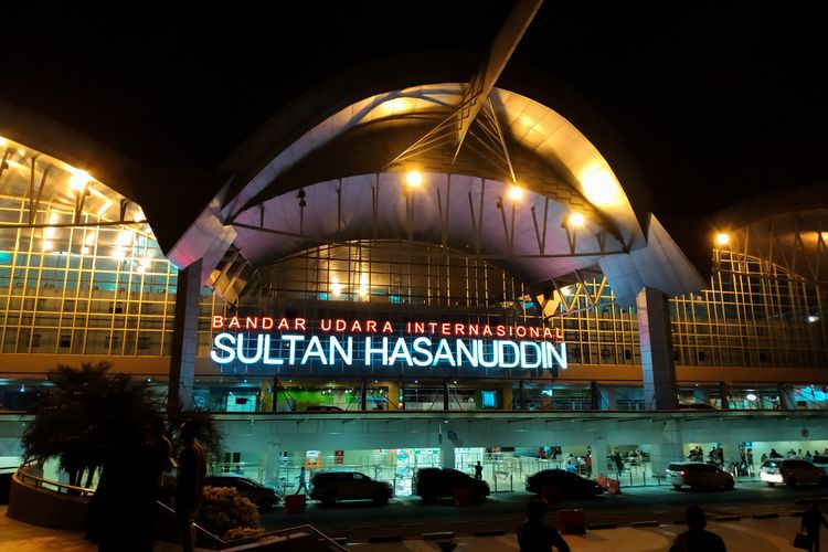 6 Penerbangan di Bandara Sultan Hasanuddin Dialihkan karena Cuaca Buruk_bimata.id