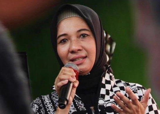 Srikandi Gerindra Andi Nirawati Berikan Bantuan Paket Sembako kepada Korban Kebakaran Aspol Perintis