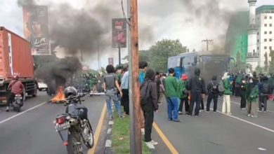 Mahasiswa Makassar Kembali Demo, Tolak Jokowi Tiga Periode_Bimata.id