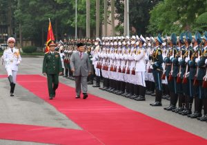 Kunker ke Vietnam, Prabowo: Tingkatkan Kerja Sama Angkatan Bersenjata