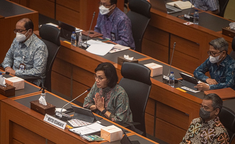 Jaga APBN Tetap Sehat, Menkeu Sri Mulyani Usul Penyesuaian Beban Subsidi dan Kompensasi Sektor Energi