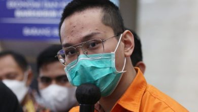 Besok, Indra Kenz Dipindah ke Kejari Tangsel