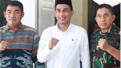 Bareng Tokoh Toraja dan Pangdam, Stafsus Menhan Temui Ketua DPRD Makassar_bimata.id