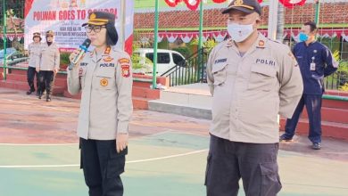 HUT Polwan ke-74, Polres Metro Jakarta Timur Gelar Kegiatan ‘Goes to School’