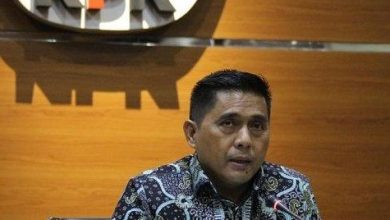 KPK Ambil Alih Pemblokiran Rekening Lukas Enembe
