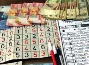 Polres Paser Berhasil Tangkap 4 Pelaku Judi Togel