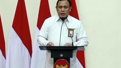 KPK Resmi Tahan Hakim Yustisial Edy Wibowo