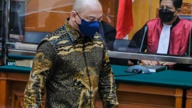 Majelis Hakim Tolak Seluruh Eksepsi Teddy Minahasa Putra