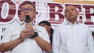 Mendag Zulhas Minta Aparat Penegak Hukum Segera Kejar Penyelundup Barang Impor Bekas