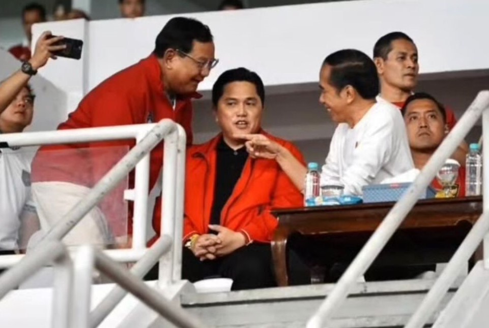 Prabowo dan Erick Semakin Mesra Duduk Sejajar Temani Presiden Jokowi Nonton Timnas vs Argentina